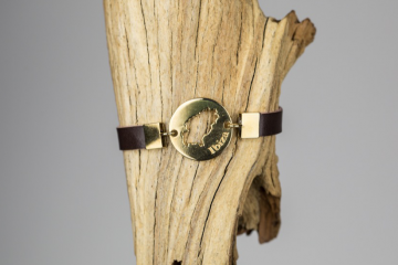 Ibiza Gold Name 21 mm with brown leather band