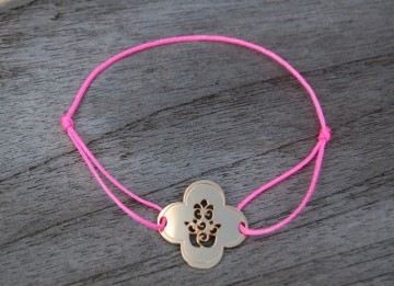 Clover Bracelet Hand 20mm gold plated